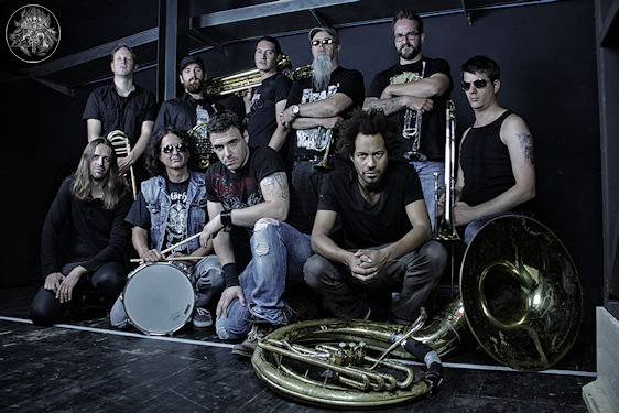 bandphoto2 small